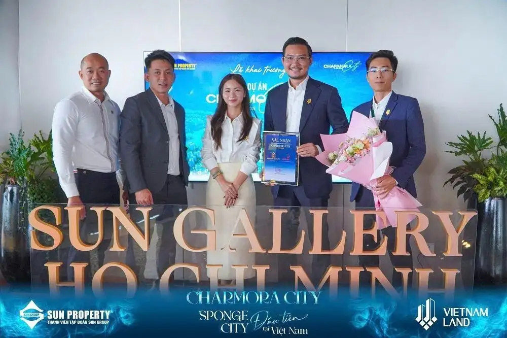 Lễ ký kết Vietnam Land phân phối dự án Charmora City